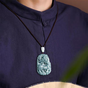 Colgante de Jadeíta Natural Azul Agua con Diseño de Kirin, Joyería para Hombre, Diseño Original, Estilo Chino, Regalo con Certificado de Tasación PX60 - Product Image 3
