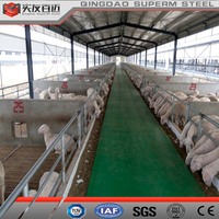 Abri pour bétail à faible coût Étable préfabriquée Structure en acier Moutons Chèvres Hangar