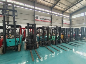 Montacargas Eléctrico de Servicio Pesado de 2T-<span class=keywords><strong>5T</strong></span> con Batería de Litio de 80V, Montacargas con Batería de Iones de Litio, Precio de Fábrica al por Mayor - Product Image 3