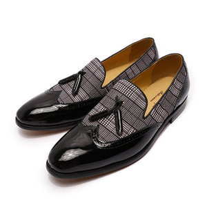 <span class=keywords><strong>Scarpe</strong></span> da <span class=keywords><strong>uomo</strong></span> classiche mocassini <span class=keywords><strong>con</strong></span> nappe da sposa in pelle Casual antiscivolo <span class=keywords><strong>con</strong></span> <span class=keywords><strong>scarpe</strong></span> da piede in pelliccia - Product Image 4
