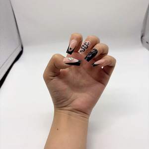 Elegante y Exquisito Set de <span class=keywords><strong>Uñas</strong></span> de <span class=keywords><strong>Gel</strong></span> Suave Francés (144 Piezas) con Varios Estilos de <span class=keywords><strong>Uñas</strong></span> Artificiales para Elegir y Combinar - Product Image 2