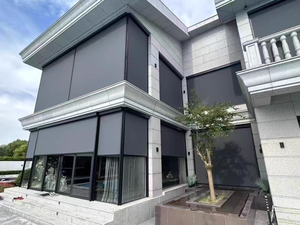 Tende a Rullo Elettriche Regolabili da Esterno in Poliestere, Impermeabili, Antivento, Anti-UV, Durevoli, con Protezione Anti-Insetti Integrata per Balcone - Product Image 3