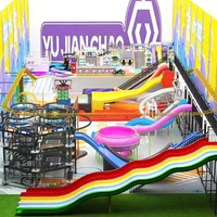 Parc de jeux intérieur multi-niveaux avec toboggan, centre de jeux souple pour enfants, service complet, usine commerciale
