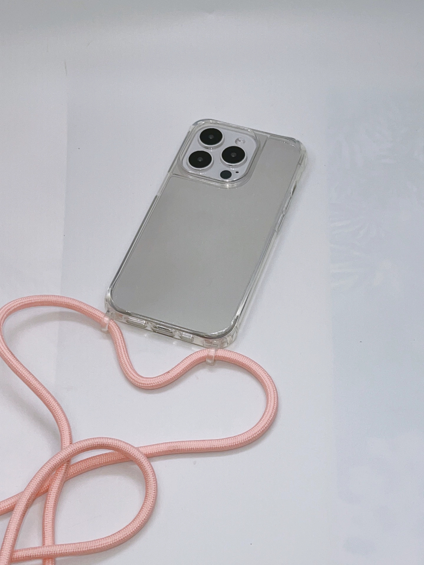 โปร่งใส