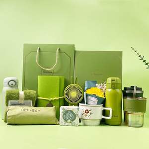 Promotional and Business Gifts Sets in Stock Can Add Logo Quality Christmas Giveaway Lovers Valentine Gift Set for Ladies
