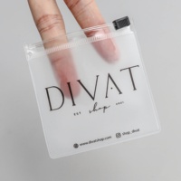 Emballage en plastique Pochette cadeau à fermeture éclair holographique transparente Ziplock 8x8cm Emballage d'accessoires de bijoux avec logo personnalisé