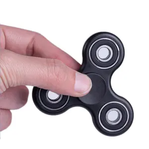 Venta al por mayor spinner héroes-2020 juguete de mano más Popular Fidget Spinner, fabricación de mano barato Spinner juguete, alta velocidad 360 Fidget Spinners con 3 rodamientos