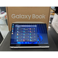 Sam-sung Galaxy Book2 360 Convertibile 2-in-1 |   Intel Core I5 12a Generazione |   Touchscreen AMOLED |   8GB di RAM, 256GB di SSD |   Ecosistema Galaxy