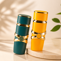 Flacons de parfum créatifs et exquis. Flacons de parfum arabes personnalisés de Dubaï. Bouteilles en verre avec pompe pulvérisatrice et bouchon