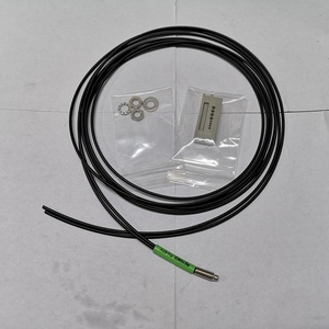 หน่วยไฟเบอร์ออปติกเซ็นเซอร์ปรับเทียบด้วยมือของ Keyence <span class=keywords><strong>FU</strong></span>-<span class=keywords><strong>67V</strong></span> สะท้อนแสงของแท้ใหม่ - Product Image 1