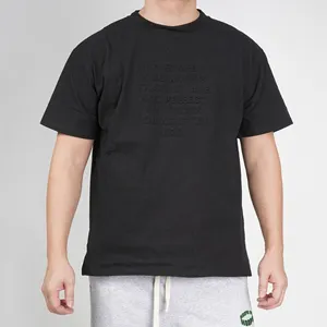पुरुषों की काली टी शर्ट शॉर्ट आस्तीन कैजुअल कपड़े