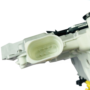 Bloque de bloqueo de puerta de alta calidad CSH (delantero derecho)(7 pines) Control de bloqueo delantero derecho antiinterferencias y duradero OEM 4F1837016 - Product Image 5