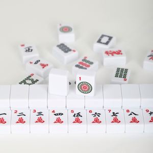 Jeu de Mahjong Américain Compact Portable 30mm, 166 Pièces, Tuiles de Mahjong Américain pour Soirées Familiales et Fêtes à Domicile - Product Image 2