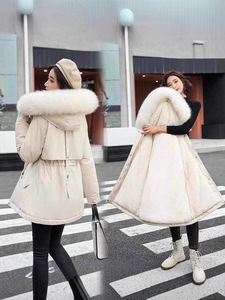 Abrigo de Invierno 2025 para <span class=keywords><strong>Mujer</strong></span> con Cuello de Piel Grande, Chaqueta Larga Acolchada de Algodón con Forro Polar, Novedad para Europa y Estados Unidos - Product Image 4