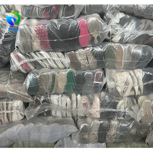 Chất Lượng Cao Sử Dụng Giày Bán Buôn Thương Hiệu Giải Trí Dép Đi Trong Nhà Mới Của Người Đàn Ông Và Phụ Nữ Của Hỗn Hợp Giày Nhà Máy Bán Buôn Một Lớp - Product Image 1