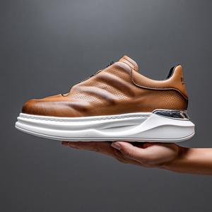 Zapatos de Hombre, Primavera 2025, Nuevo Estilo, Zapatos Casuales de Suela Gruesa, Zapatos Deportivos Blancos Versátiles y a la Moda - Product Image 2