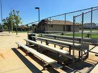 Vente directe d'usine stade sièges en plastique stade de Football chaise de gradin en aluminium sport public siège de stade classé
