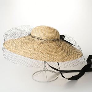 定制奢华时尚女式面纱设计宽边草帽，适合女士舞台婚礼音乐节 - Product Image 2