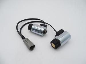 Vanne solénoïde UC1026011625 adaptée aux Komatsu WA270 WA320 WA200-6 WA200-7 WA200-8 - Product Image 3
