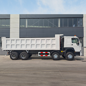 Camion benne HOWO 8*4 remis à neuf, d'occasion, pour travaux lourds, destiné à l'exploitation minière et à la construction en Afrique - Product Image 6