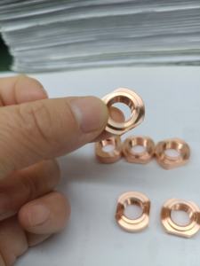 Usinage de précision du laiton par CNC sur machines-outils à cinq axes – Mots-clés générés en fonction de la sortie et <span class=keywords><strong>estimation</strong></span> grossière - Product Image 3