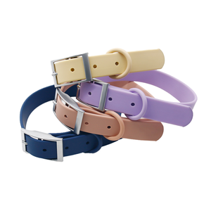 Luxuriöses Einfarbiges Hundehalsband PVC Graviert Personalisiertes Leder Verstellbar Wasserdicht Schmutzabweisend Silikon-Leine - Product Image 3