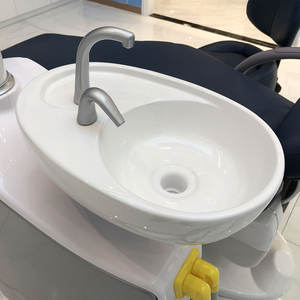 2023 Роскошное кресло-имплантат нового типа, четырехстороннее управление с оральной камерой и рентгеновским стоматологическим аппаратом с CE ISO - Product Image 5