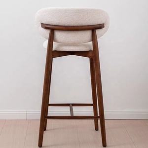 <span class=keywords><strong>Chaise</strong></span> <span class=keywords><strong>haute</strong></span> de style nordique moderne avec structure en rotin, <span class=keywords><strong>chaise</strong></span> de bar en bois pour hôtel, restaurant et appartement - Product Image 5