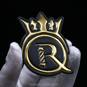 Nhà Sản Xuất Tùy Chỉnh Phim Hoạt Hình Hình Ảnh Động Vật 3D Dập Nổi TPU Các Bản Vá Lỗi Sắt Trên Nóng Chảy Dính Phim Truyền Nhiệt Nóng Báo Chí T-Shirt - Product Image 5