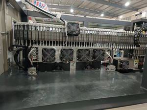 SEGD-6 stabile 2L automatico per animali domestici macchina per soffiaggio mitMitsubishi PLC SMC 112mm diametro <span class=keywords><strong>Max</strong></span> 8000kN forza di serraggio 380V - Product Image 4