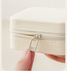 ポータブルミニジュエリー旅行オーガナイザーパーソナライズされた初期ジュエリーボックスベストギフトジュエリーケースオーガナイザーミラー付き - Product Image 6