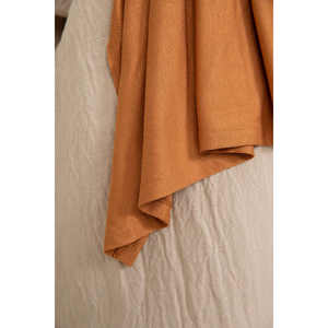 Bufanda de Algodón Color Mostaza, Larga, Transpirable, Accesorio de Moda para Mujer - Product Image 1