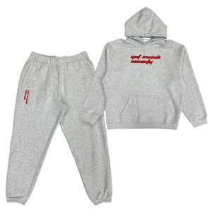 Conjunto de suéter y pantalones con capucha de estilo clásico con diseño de bordado personalizado, sudadera cálida de invierno - Product Image 1