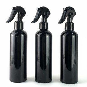 Bouteille en plastique PET noire réutilisable de 250 ml pour le nettoyage de voiture, le jardinage, les soins des animaux, livraison rapide, vaporisateur à gâchette à fine brume, lotion, parfum - Product Image 1