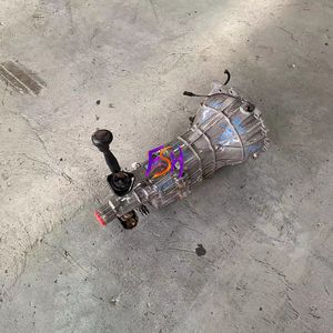 Für Isuzu 4x2 Getriebe 4JH1 4x2 Manuelles Getriebe Gebrauchtes Getriebe - Product Image 5