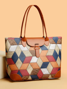 2025 sac de messager à épaule unique souple haut de gamme pour femmes tout match petit carré PU motif de bonbons sac transfrontalier - Product Image 2