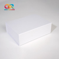 Boîte en carton pliable écologique avec fermeture magnétique, matériaux recyclés, design imperméable - Emballage de luxe portable pour cadeau