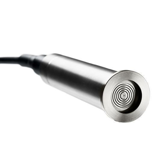 Rosemounts 520 Level Transmitter-Titanium Housing IP68 -40 85C Operating Temp for Harsh Marine Environments Made USA/Singapore