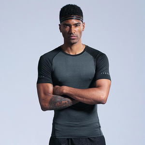 Camiseta deportiva para hombre de tacto suave sin costuras para entusiastas del fitness con control de olores - Product Image 2