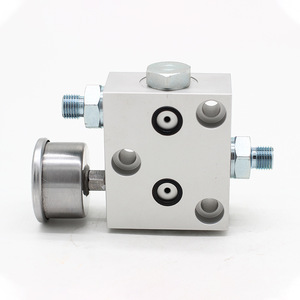 Manomètre analogique en acier inoxydable pour systèmes hydrauliques avec support de personnalisation OEM - Product Image 4