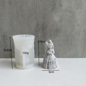 HY 3D dessin animé petites filles poupée Silicone bougie moule mignon princesse avec <span class=keywords><strong>robe</strong></span> parfumée bougie moules pour cire aromathérapie fabrication - Product Image 4