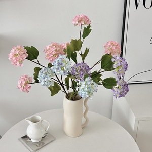 Fleurs artificielles réalistes à 3 têtes, en polyester, faites à la main, décoration moderne pour la maison - Product Image 1