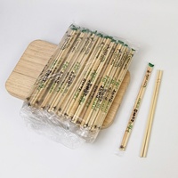 Tek kullanımlık bambu çubukları paketleme makinesi