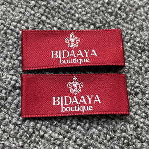 Etichette Tessute Personalizzate con Logo Privato, in Cotone Organico, Etichetta Jacquard ad Alta Densità, Etichetta per Collo Piegata al Centro, da Cucire con <span class=keywords><strong>Velcro</strong></span> - Product Image 3