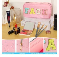 Nouvelle pochette à maquillage personnalisée pour femmes grande capacité style broderie lettre en couleur avec fermeture éclair pochette à bonbons en nylon avec logo sac cosmétique