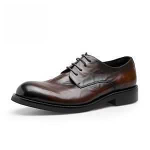 Zapatos de cuero casuales de negocios para hombre - zapatos de cuero vacuno con punta redonda, lavados y con efecto desgastado, zapatos de vestir y Oxfords de cuero hechos a mano - Product Image 1