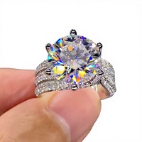 Bague en Cuivre à Trois Rangs de Zircons en Forme d'Œuf de Pigeon à Six Griffes de 5 Carats, Modèle Bestseller en Direct, Très Vendue, Thème Romance Trois Vies
