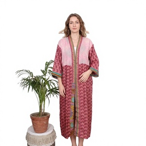 Vestido largo elegante vintage de seda con cuello en V y tirantes finos para mujer, con cierre de cordón, transpirable y de alta calidad. - Product Image 1