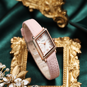 Nouvelle montre rétro en diamant de niche, compacte et étanche, montre pour femme, montre à quartz pour femme - Product Image 3