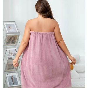 Albornoz de tubo de forro polar coral grueso para mujer, suave y absorbente, toalla de baño para el hogar, se puede usar como falda de baño envolvente, incluye falda de baño. - Product Image 3